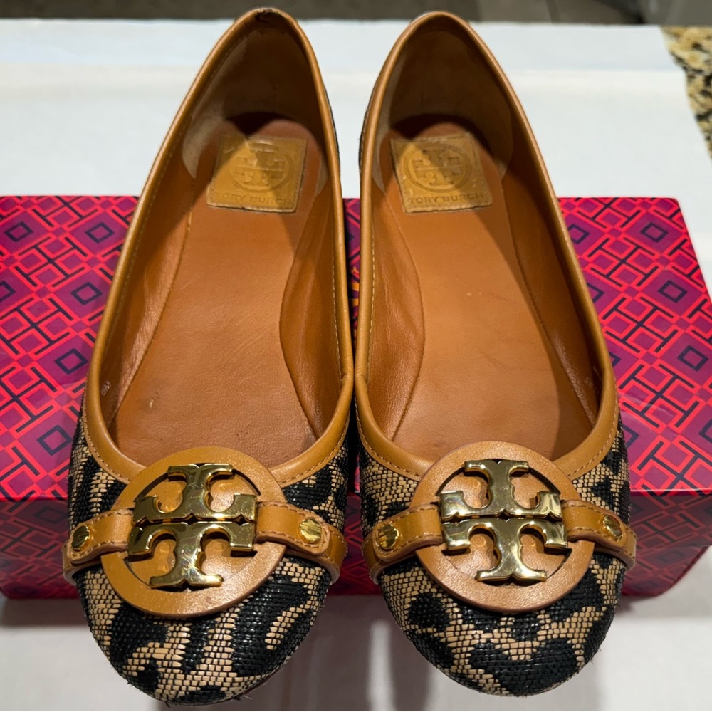 Tory Burch flats